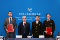 此次合做是继《关于结合实施澳门输内地食物“